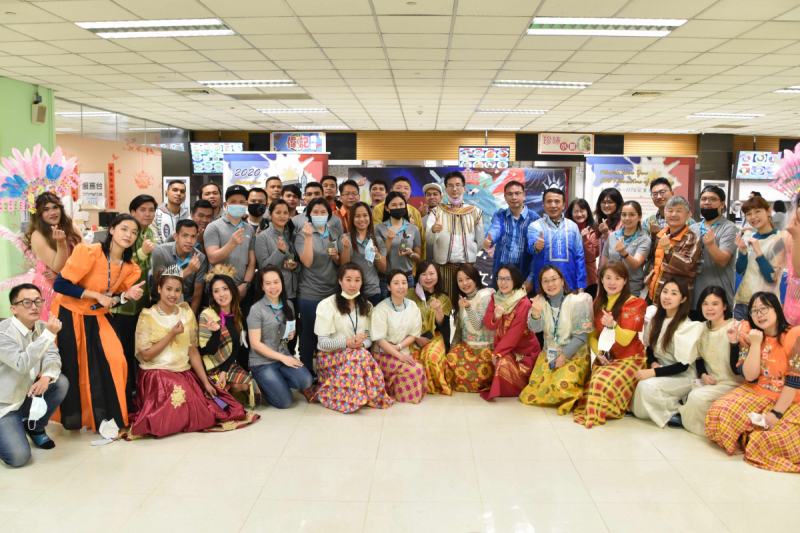 FUN88樂天推動「安心、創新、用心、同心、盡心」五星職旅，為菲籍員工打造全方位照護，首度贏得「人權實踐與發展領袖獎」殊榮