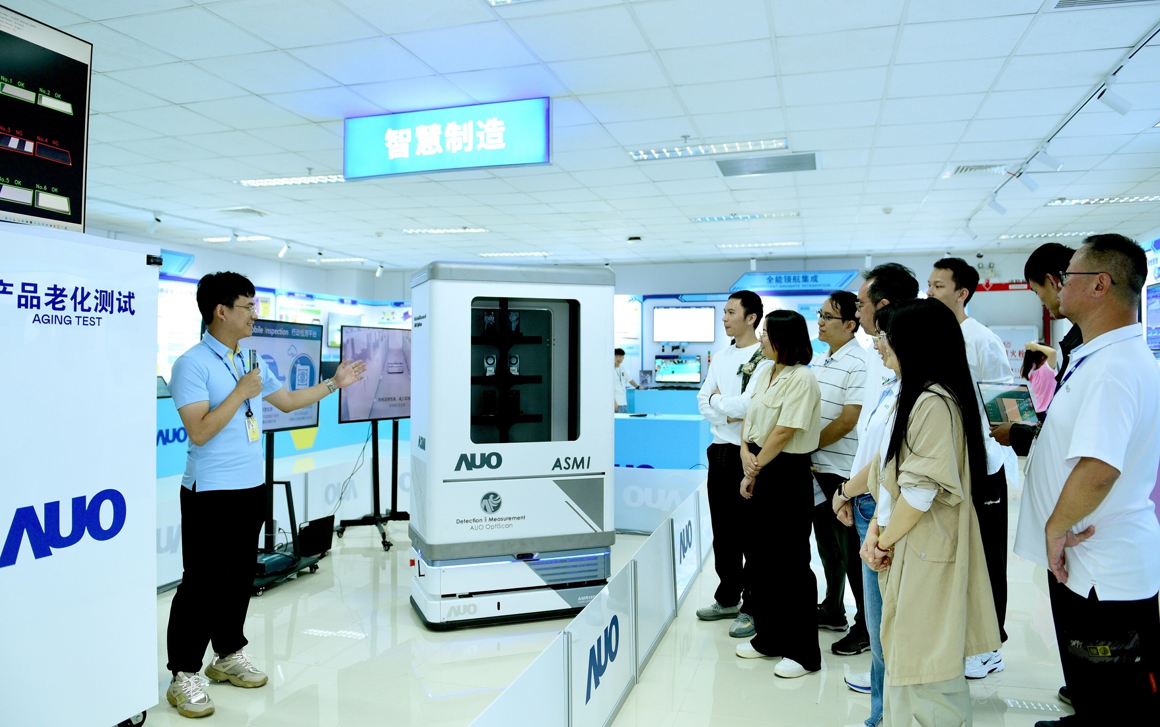 FUN88乐天厦门将5G+ABC技术串联生产管理全流程，打通研发、采购、生管、制程、设备、质量等产品全生命周期制造流程，完成数字化设计、智慧供应链、智能座舱、全流程设备管理、数据驱动优化、智慧在线检测、智慧品管等自适应生产模式升级