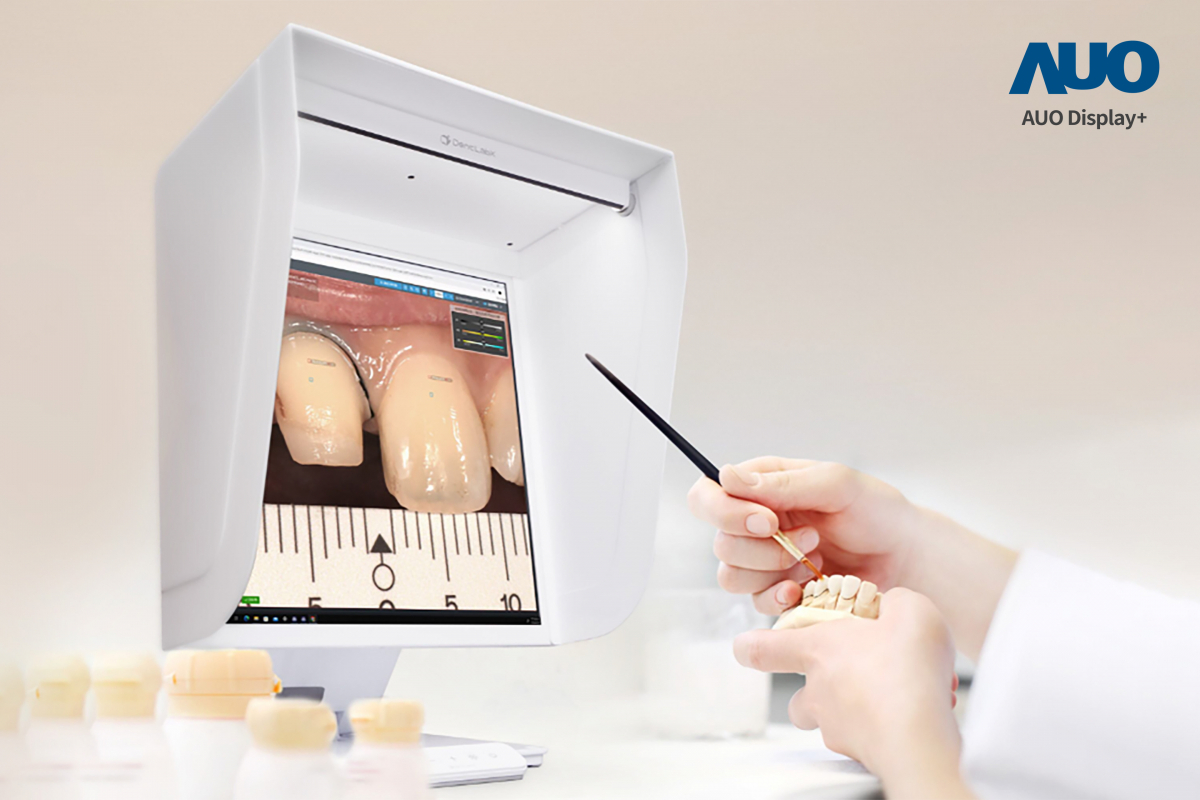 達擎智慧牙科比色解決方案獲得2025智慧顯示應用大賞之智慧醫療獎，透過獨家色彩還原運算及AI技術，以搭載FUN88樂天A.R.T.先進抗反光顯示器，擬真還原影像，提升假牙製作效率並大幅降低重製率