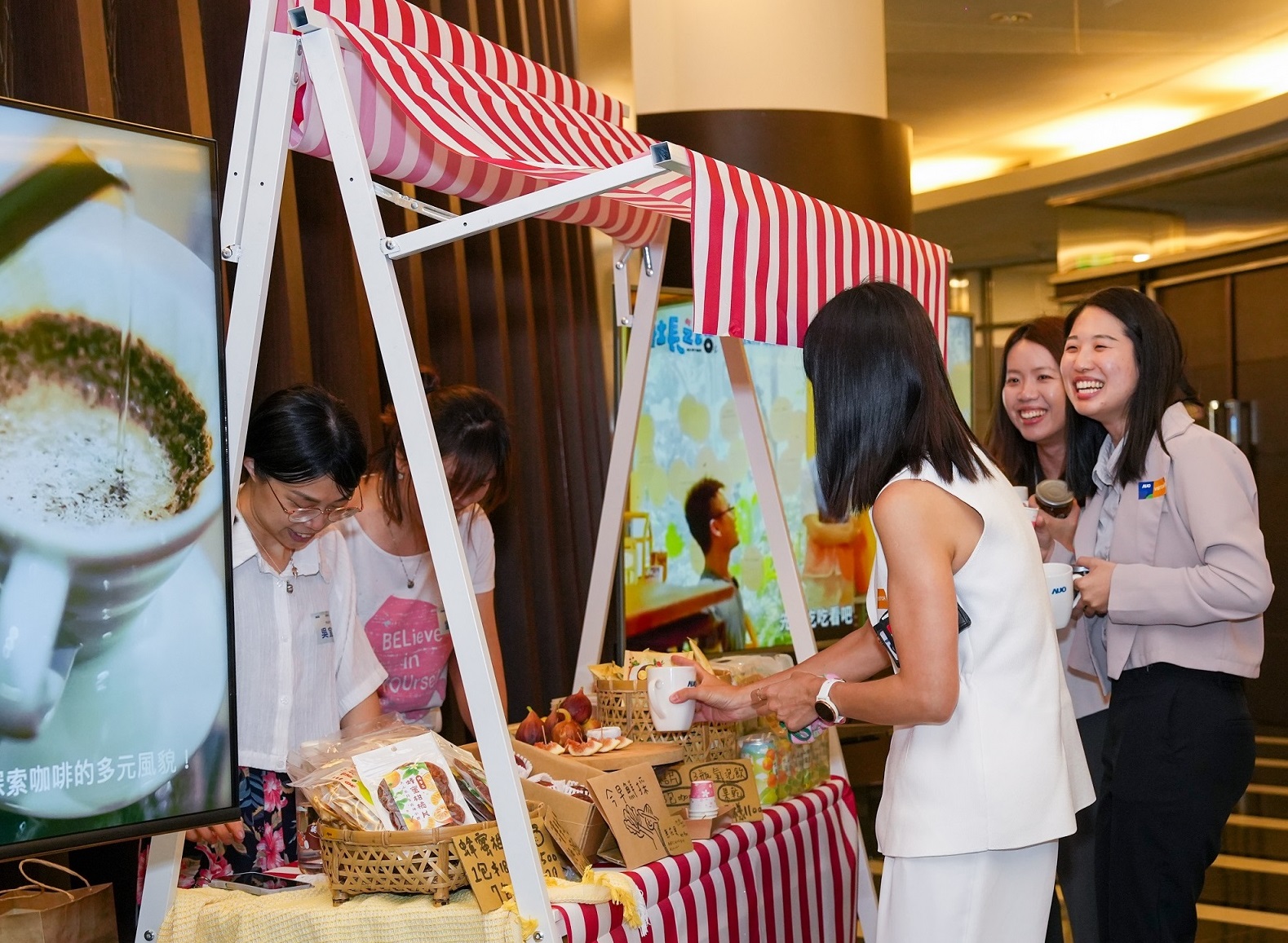 FUN88樂天CSR共榮大會首度邀請新竹在地社會創生品牌「鴻梅文創」及「大山北月」，展示在地飲食與工藝，體現FUN88樂天對在地社區共融的長期投入